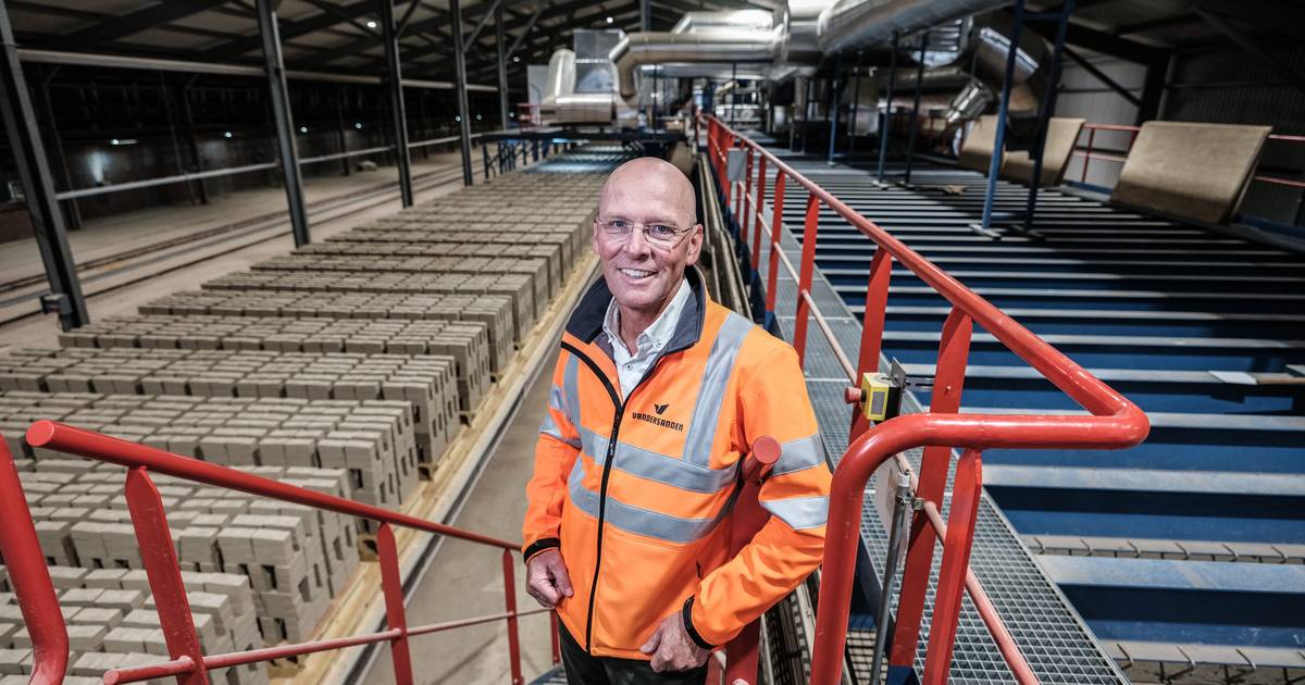 Steenfabriek in Tolkamer schaft voor 16 miljoen euro ultramoderne oven aan - De Gelderlander