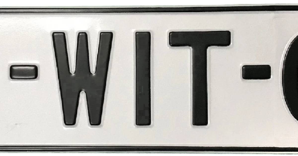 Toch nodig op witte kentekenplaat Auto | AD.nl
