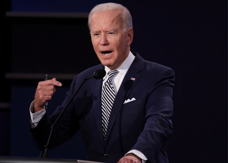 ‘Vier jaar geleden kon Trump nog inspelen op een sterk aanwezig anti-Clinton-sentiment. Hij hoopt nu op eenzelfde effect, maar Joe Biden wordt niet zo erg verguisd.’ Beeld 