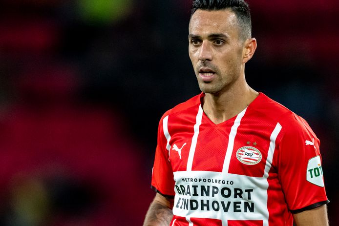 Eran Zahavi start in de basis tegen Maccabi Tel Aviv.