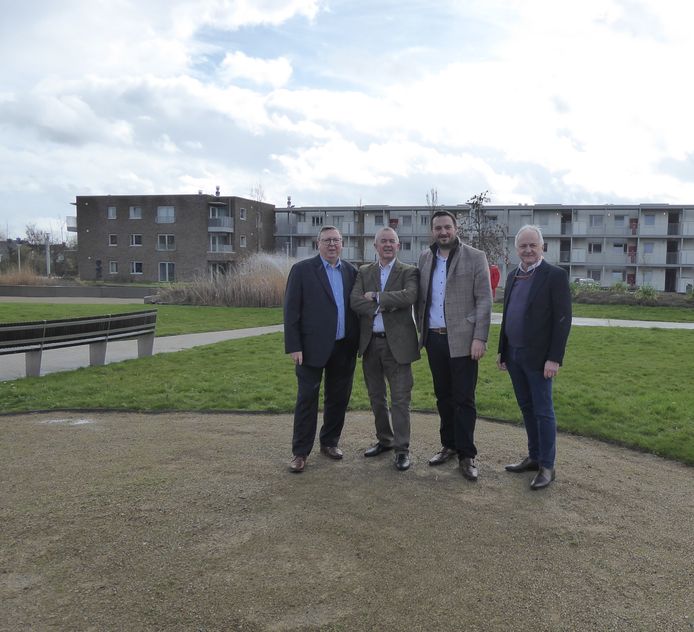 Dimensa: voorzitter Louis Vervloet, senior director Guido Lenaert, ondervoorzitter Rutger De Reu en algemeen directeur Hans Heyse.