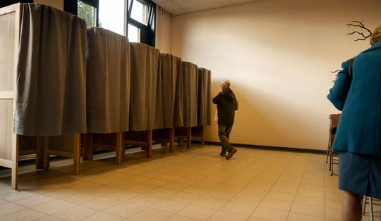 ‘Toch wel jammer voor de democratie’: opkomst lijkt zeer laag te liggen