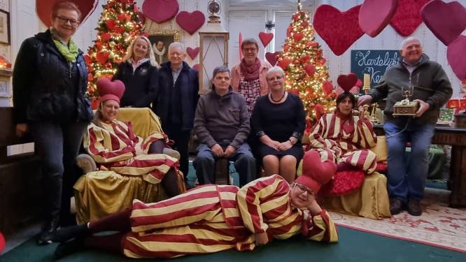Kerstmagie in kasteel van Vlamertinge: “Nieuwe voorstelling zet alles ‘op zijn kop’” 