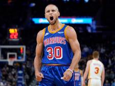 Stephen Curry in illuster rijtje met vijftig punten en tien assists voor Warriors