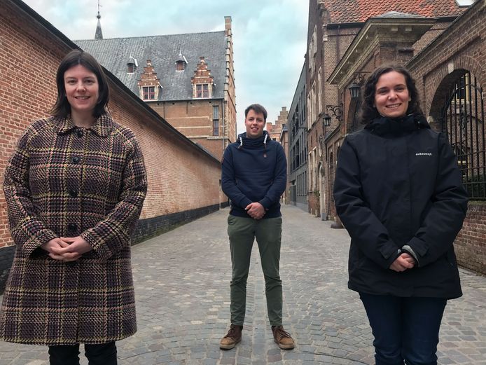 De drie renovatiecoaches van IGEMO: v.l.n.r. Evelien Impens, Joost Crauwels en Lien Berben