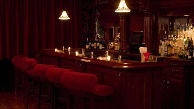 Pssst! Rotterdam krijgt een private cocktail club genaamd La Soirée