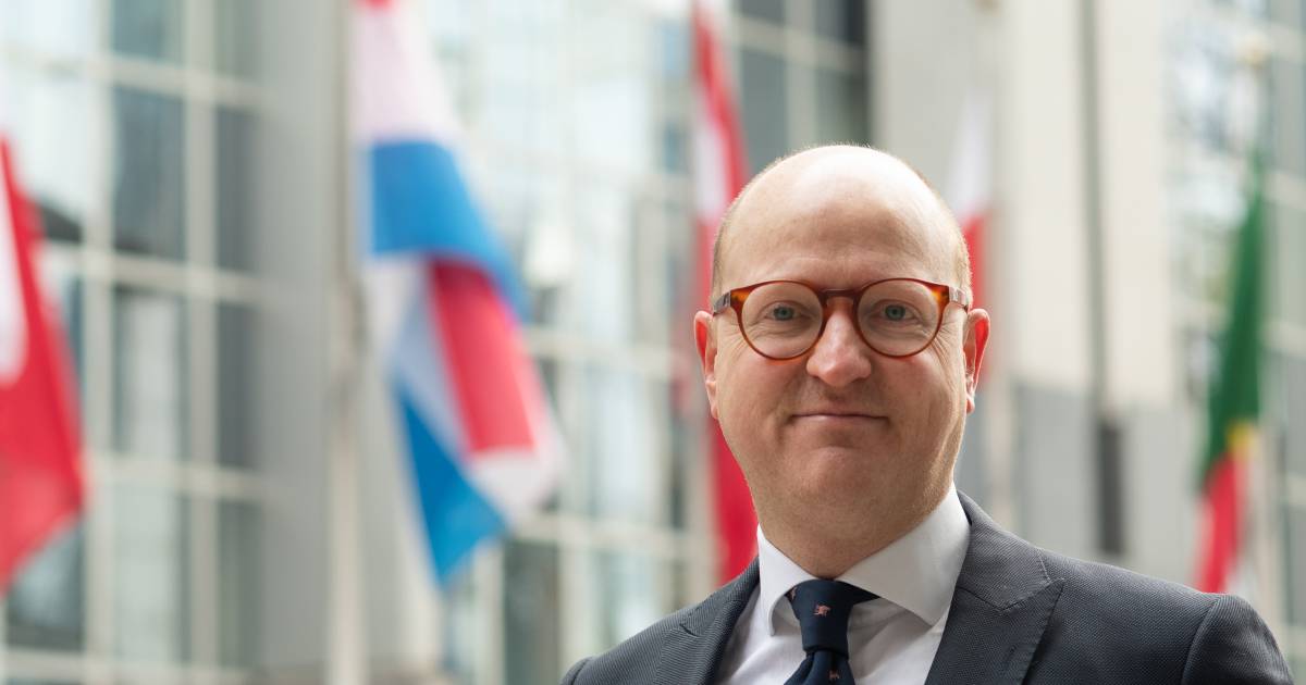 Europarlementariër Bart Groothuis denkt in Brussel nog vaak aan Reutum: ‘Dat dorpsgevoel is me dierb