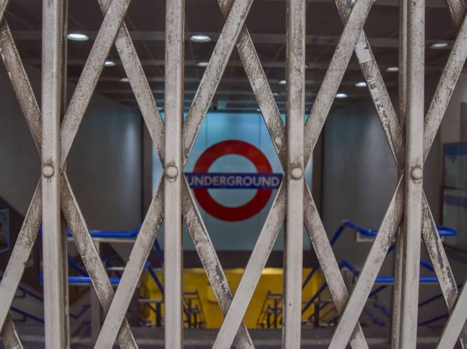 Honderdduizenden Britten leggen het werk neer, metro Londen ligt stil