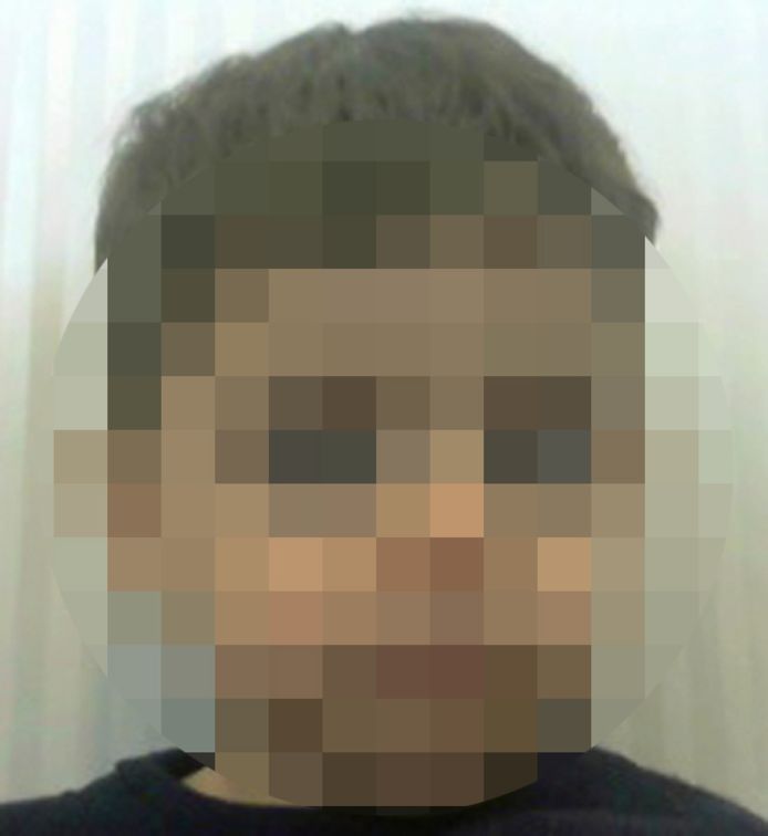 A. is na meer dan een jaar zoeken teruggevonden in een vluchtelingenkamp in Duitsland.