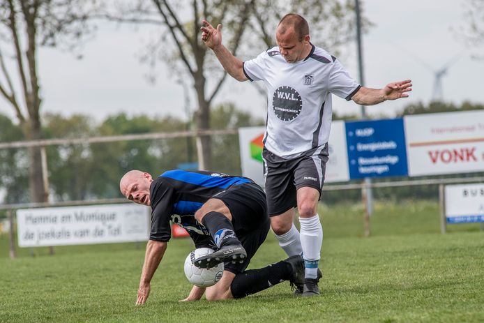 Archiefbeeld Ophemert - HRC 14.