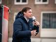 Baudet spreekt in Arnhem voor zo’n 200 aanhangers en veel agenten: ‘Vind het echt verbijsterend’