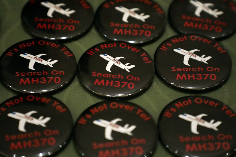 Relatives want another search for the missing MH370