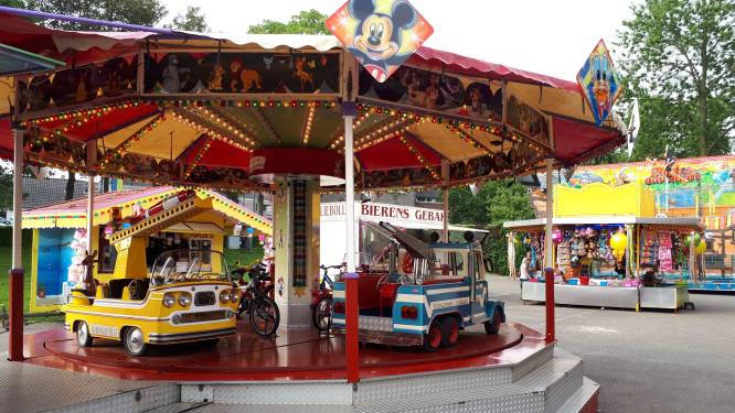 Kermis Ravenstein kleiner dan ooit: 'Voeg maar samen met de vlooienmarkt'
