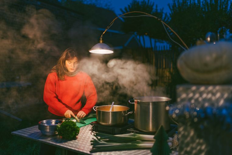 Martha T’Hooft (28): 'Mensen bij elkaar brengen en laten proeven van gezond en lekker eten, het is een universele noodzaak.’ Beeld Rebecca Fertinel