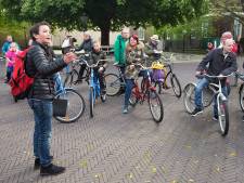 Geen zin in vakkenvullen? Brent (13) is gids van fietstours: ‘Wel wat vrije tijd voor moeten inleveren’