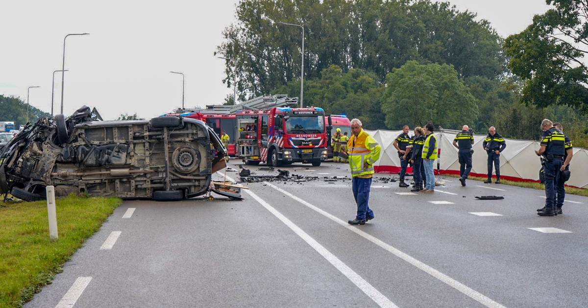 Kettingbotsing op beruchte N233: tragisch ongeval eist leven van man uit Huissen.
