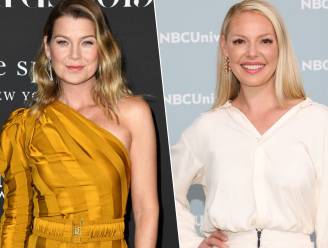 Ellen Pompeo en Katherine Heigl over zware werkomstandigheden bij ‘Grey’s Anatomy’: “De stank van die ingewanden was niet te harden”