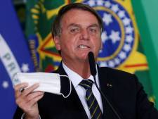 Bolsonaro aangeklaagd wegens omstreden deal met coronavaccins