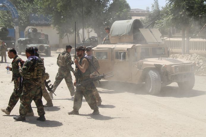 Afghaanse militairen in actie in Kunduz.