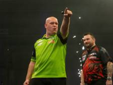 Van Gerwen klopt Clayton en wint Premier League-avond in Exeter
