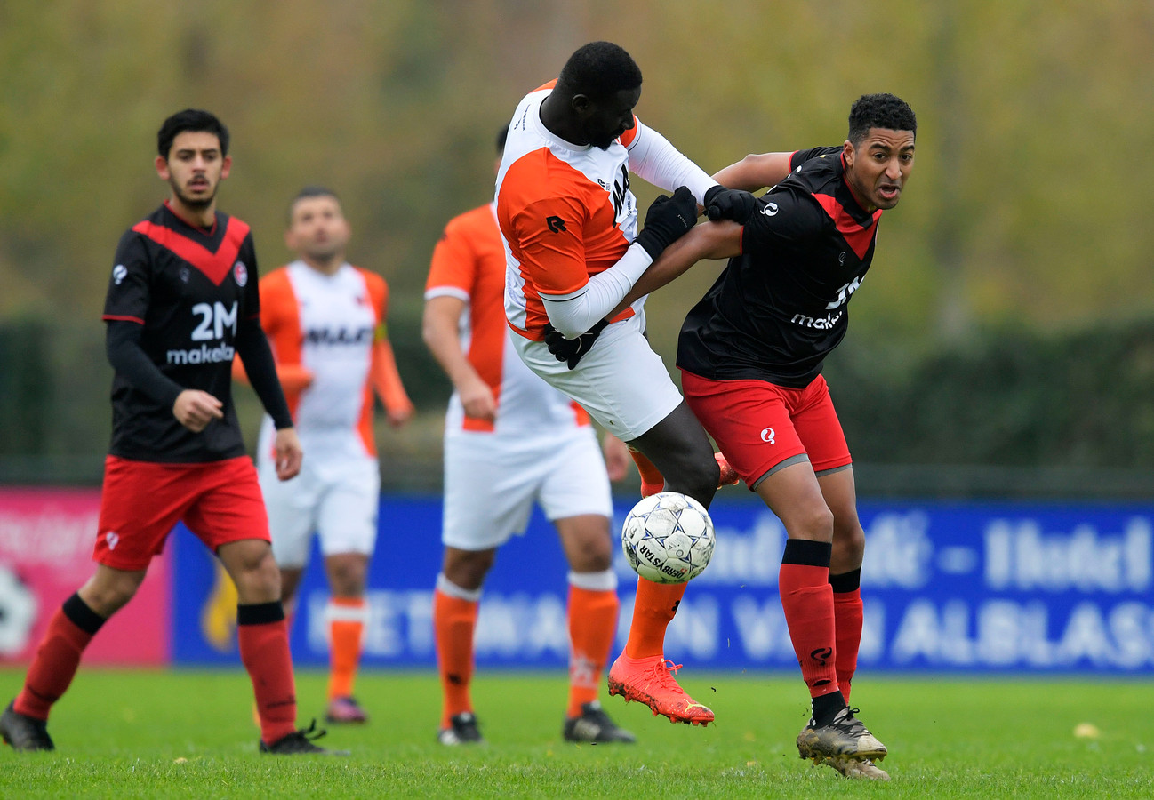 Exprof Norichio Nieveld ‘Ik ben met voetbal geen miljonair geworden