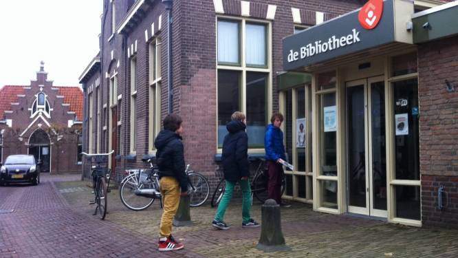 Lezersreactie | ‘Laaggeletterden? Wij ontvangen ze met open armen in bieb aan Kerkstraat’