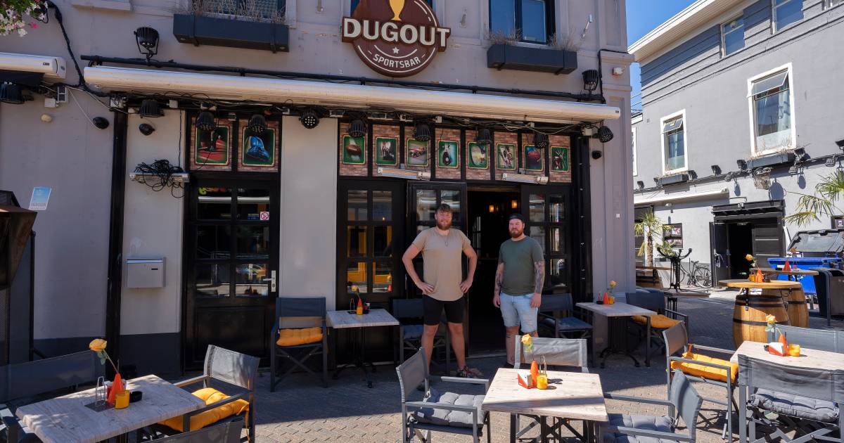 In Dugout Sportsbar kijk je relaxed naar een sportwedstrijd; ‘Feesten