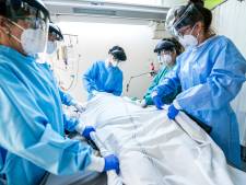 Ziekenhuis deelt longscan van man die AstraZeneca weigerde en corona kreeg: ‘Wanhoop stond in zijn ogen’
