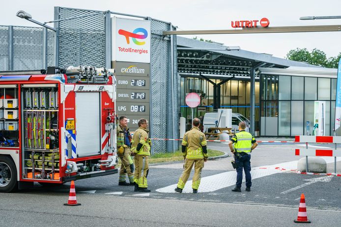 Shipley nederlaag oneerlijk Tankstation in Houten dicht, brandweer onderzoekt gaslek | Utrecht | AD.nl