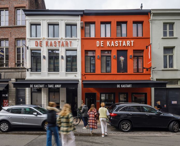 Restaurant De Kastart is even gesloten, noodgedwongen, maar de winkel is open.