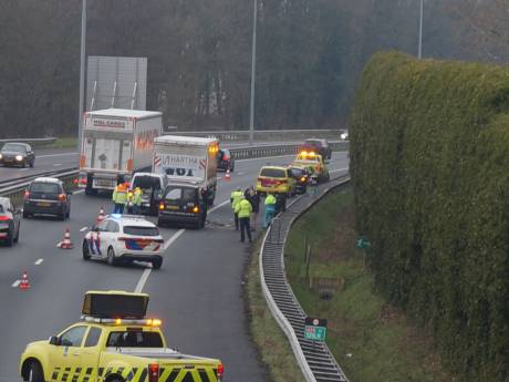 Ongeluk met meerdere voertuigen op A59: weg weer vrij