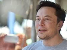 Tesla blijft een beursgenoteerd bedrijf: 'Beter om openbaar te blijven'