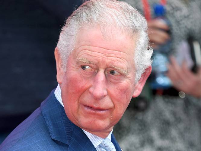 Britse prins Charles besmet met coronavirus
