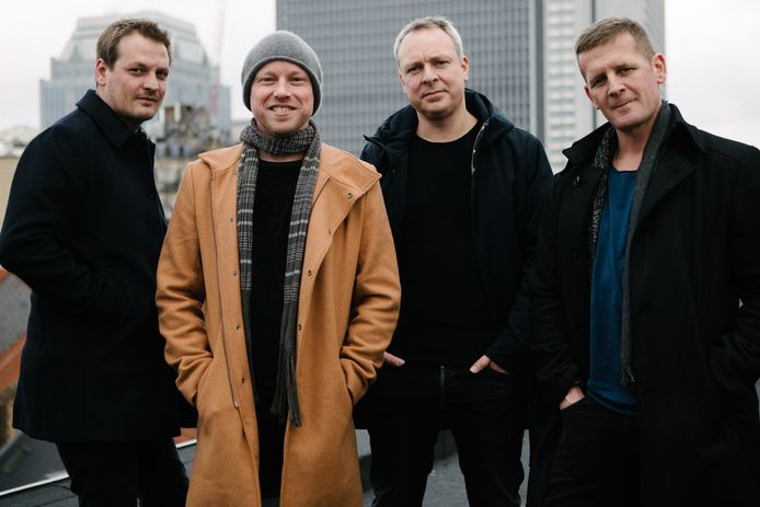 Racoon, met nieuwe bassist Maarten van Damme (links).