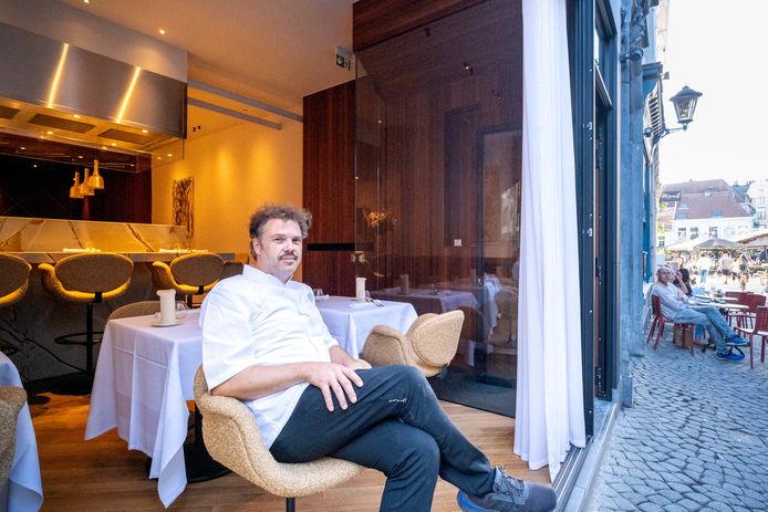 Steven Buelens opende eerder dit jaar restaurant Lesco aan de Vismarkt in Mechelen.