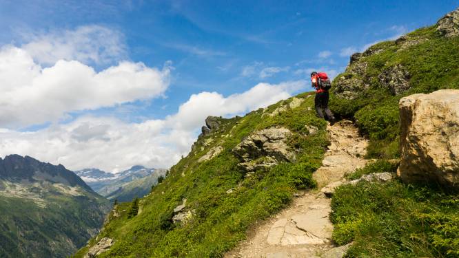 Nederlandse wandelaar (53) omgekomen in Vogezen na val van tientallen meters