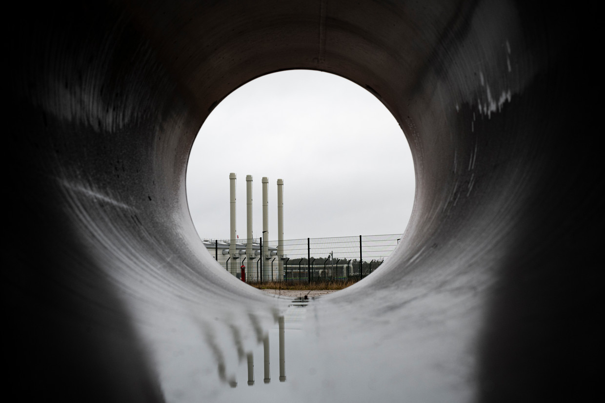 Pijpleiding Nordstream 2 ligt klaar om in gebruik genomen te worden. Het wachten is op goedkeuring van de Duitse en Europese autoriteiten.  Beeld Kerem Uzel