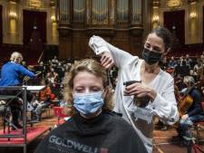 Des musées transformés en salons de coiffure face aux mesures sanitaires aux Pays-Bas
