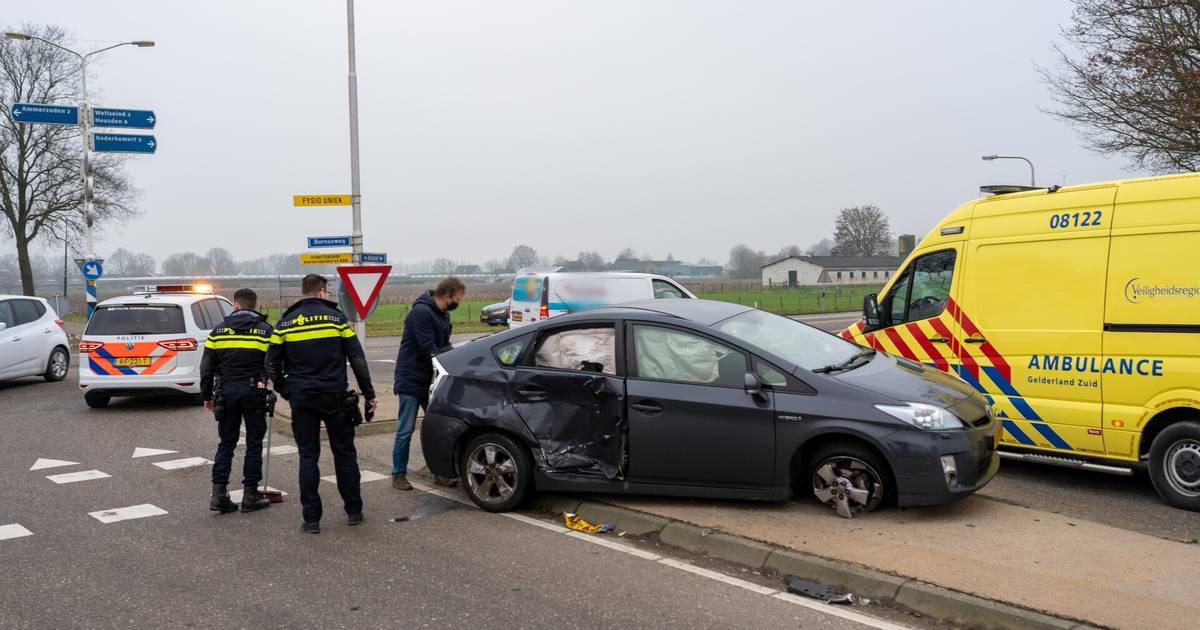 Tweede ongeluk in korte tijd op kruising N831 bij Well.