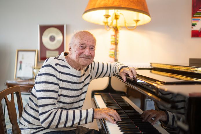 François Glorieux blijft componeren. Dit jaar schreef hij een hymne voor Antwerpen, die zondag wordt uitgevoerd.