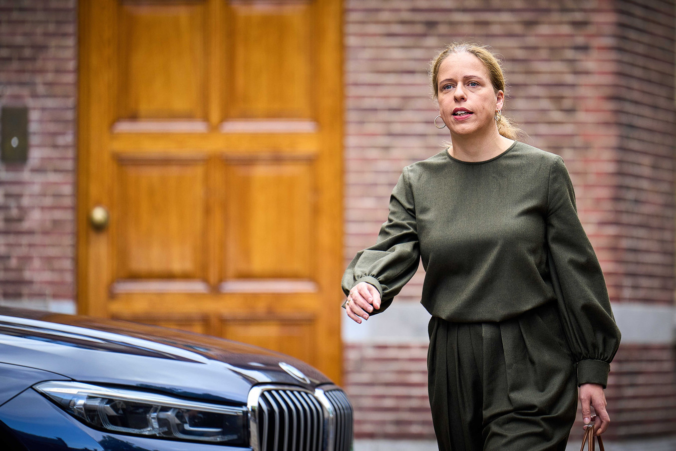 Minister zélf censureerde advies over minder vlees eten bij ...