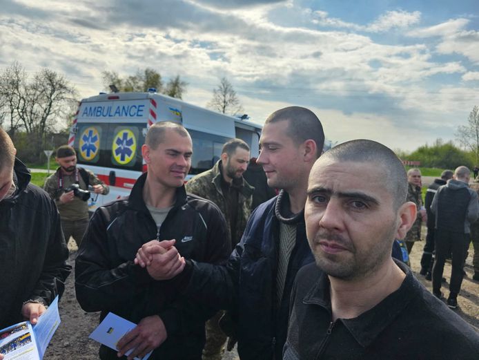 Ukrainian prisoners today after the exchange of prisoners.