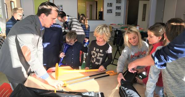 Muziekinstrumenten voor De Oversteek in Liempde