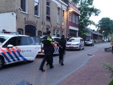 Drie jongens in Gouda aangehouden: vuurwapens blijken zwart geverfde waterpistooltjes