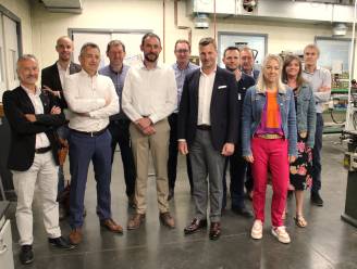 VDAB komt naar je toe om knelpuntberoepen in te vullen: reizend opleidingscentrum houdt halt op industrieterrein in Ronse
