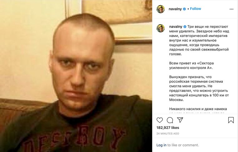 Eerder deze maand werd deze foto verspreid via Navalny’s Instagram-account. Volgens zijn advocaten gaat zijn gezondheid hard achteruit. Beeld 