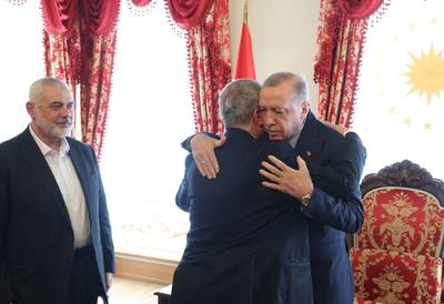 Erdogan appelle les Palestiniens “à l’unité” après sa rencontre avec le chef du Hamas