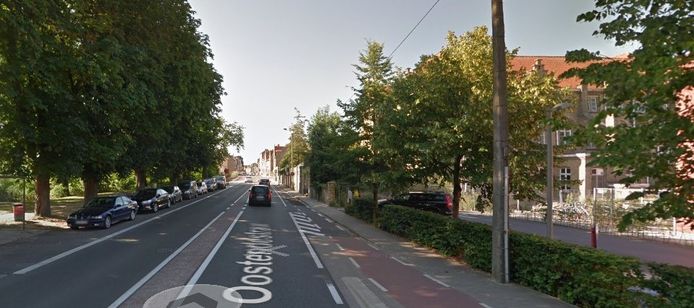 Op dit stuk Oostendestraat, een zone 30, vond donderdagmorgen een snelheidscontrole plaats.