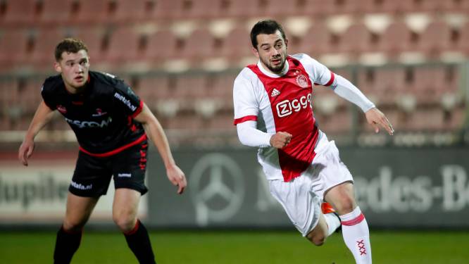 Younes helpt Jong Ajax naar koppositie