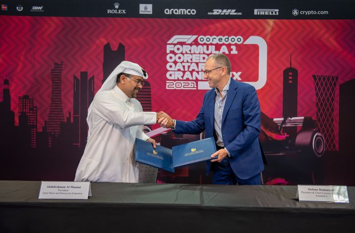 F1-baas Stefano Domenicali beklinkt de deal.